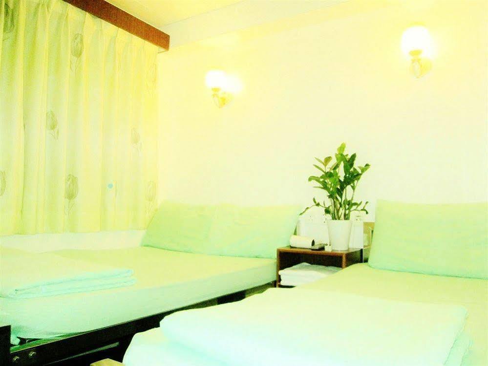Las Vegas Guest House Хонконг Екстериор снимка